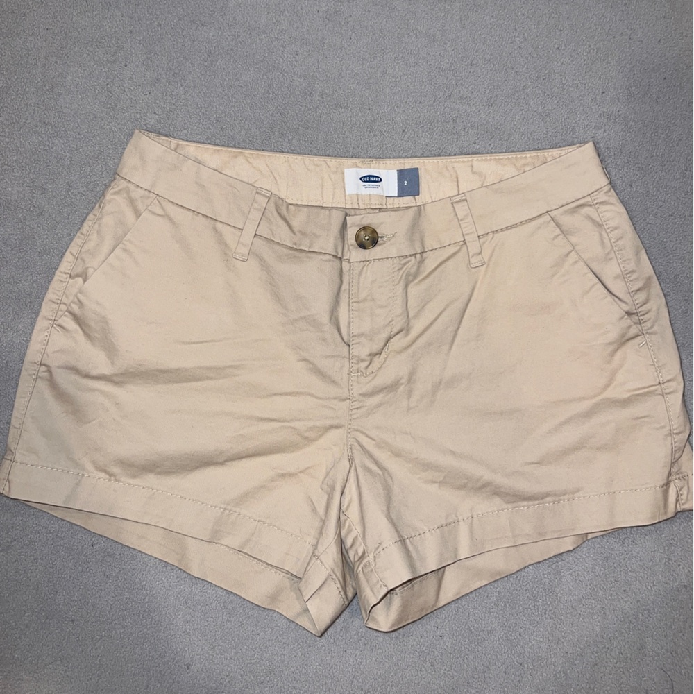 Old Navy khaki shorts